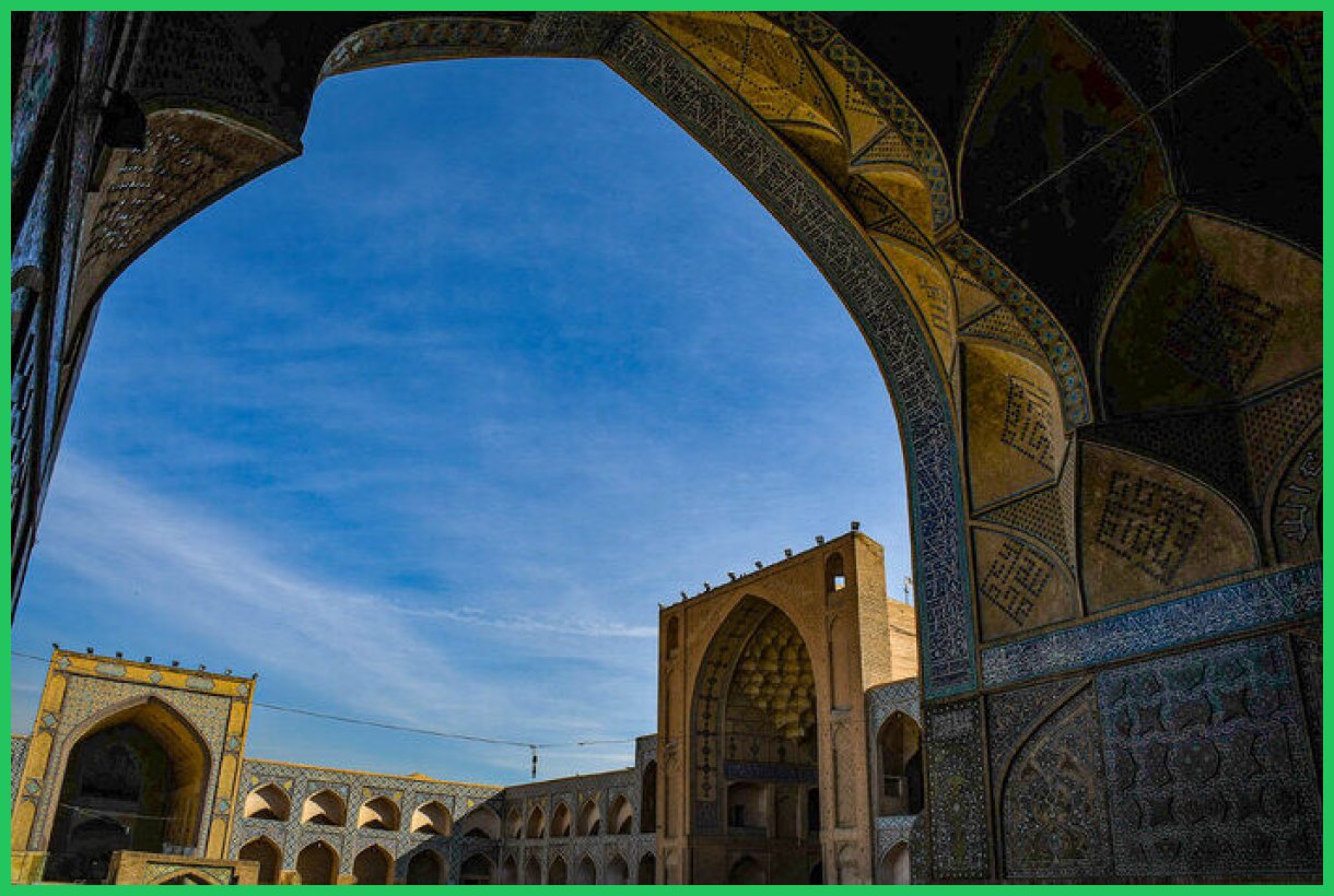 وقتی رطوبت بر جان موزه معماری ایران ناسور می‌شود